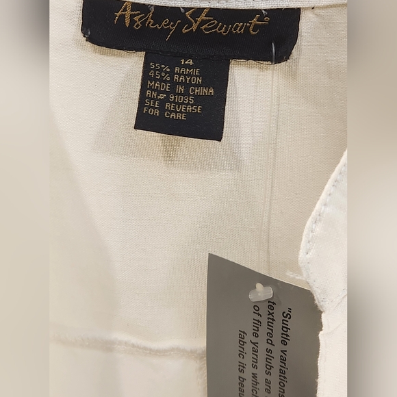 ASHLEY STEWART TOP - Picture 5 of 7